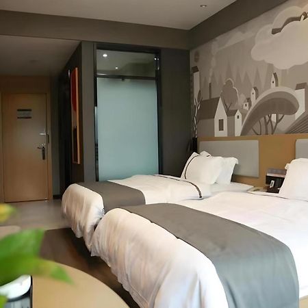 Thank Inn Hotel Hubei Wuhan Caidian Zhong Fa Xincheng Tongji Екстериор снимка